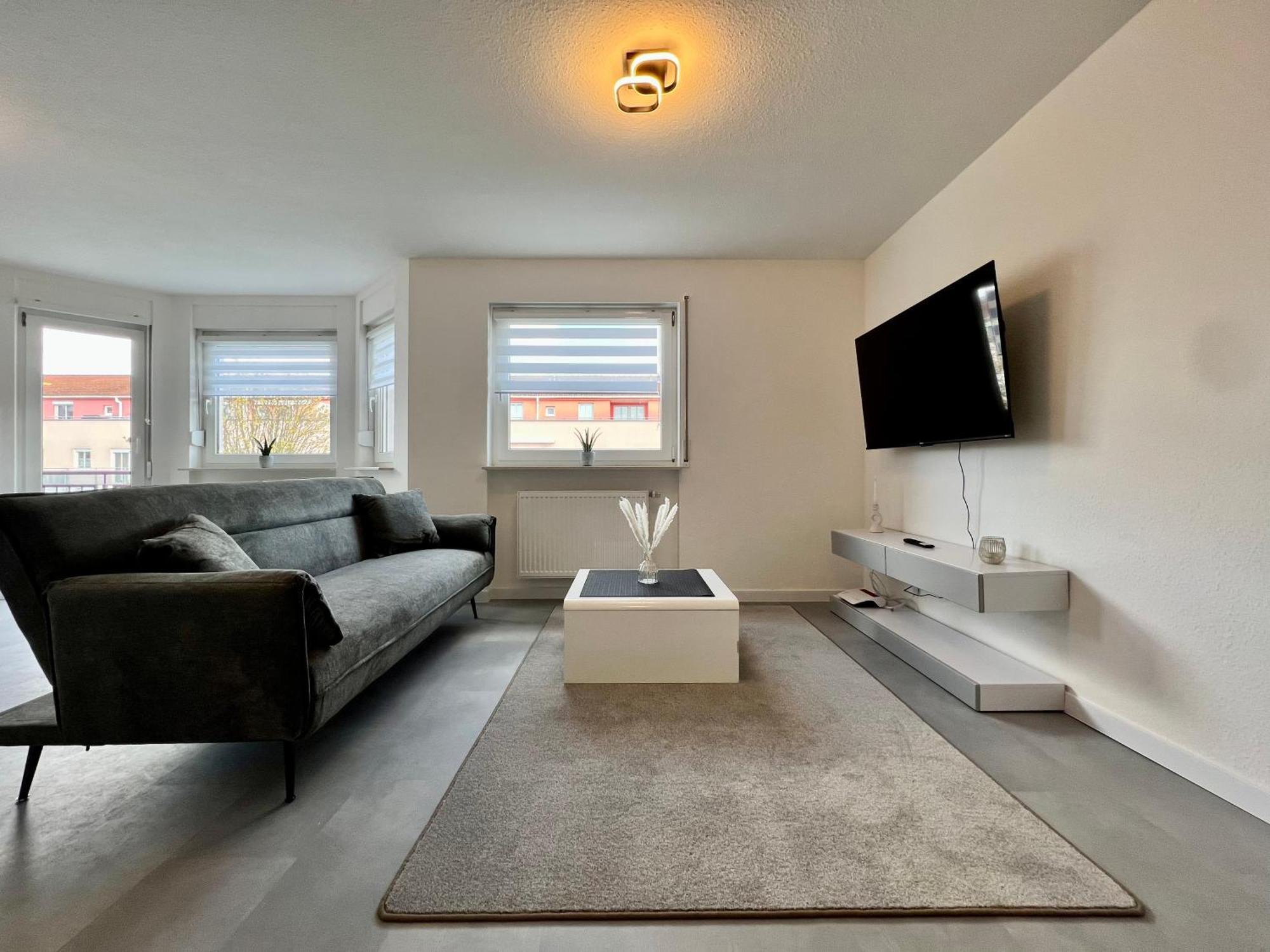 Designer Central Living Karlsruhe Wlan & Fire Tv Stick Exterior photo